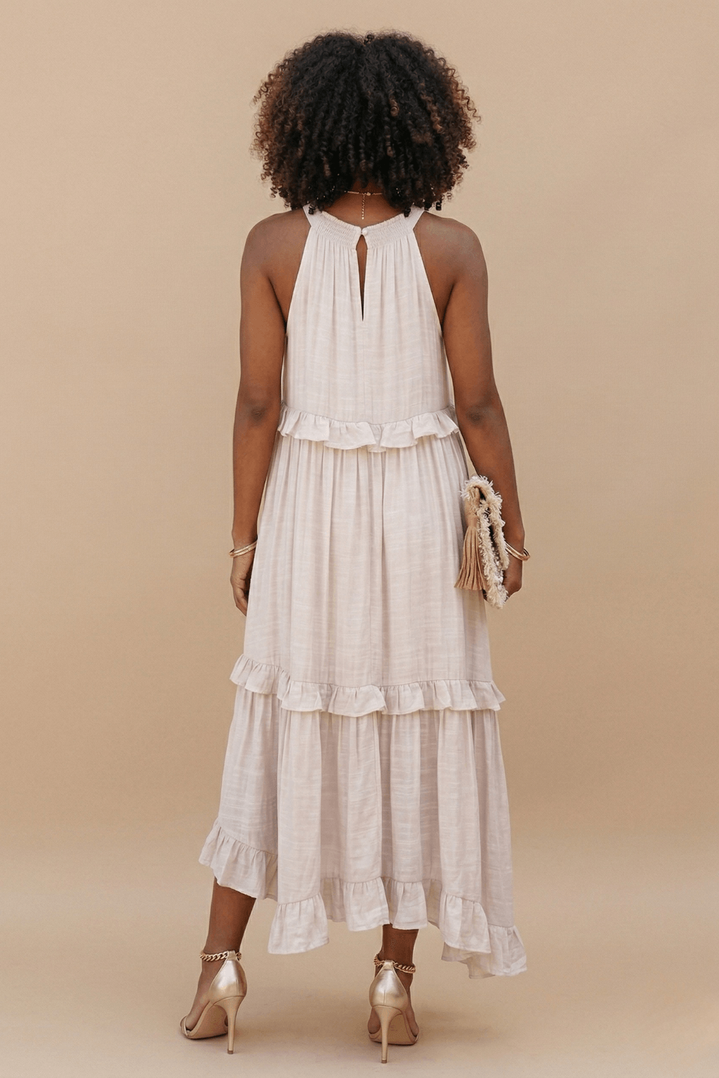 Women's Halter Neck Tiered Maxi Dress - Flowy Ruffle Hem Summer Dress with Pockets