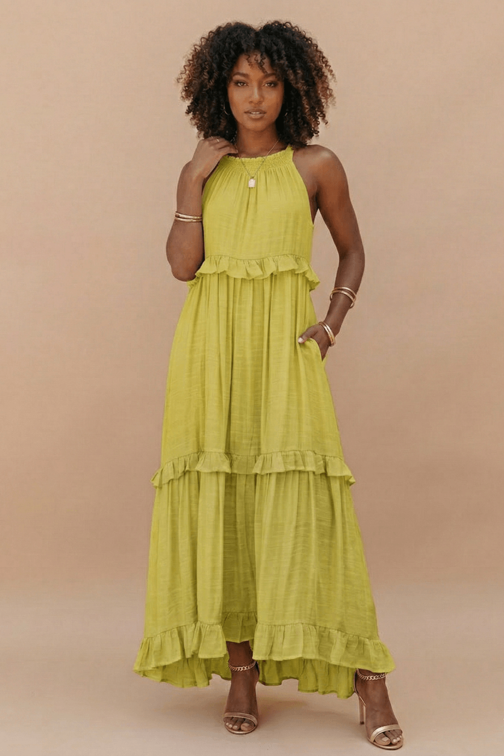 Women's Halter Neck Tiered Maxi Dress - Flowy Ruffle Hem Summer Dress with Pockets