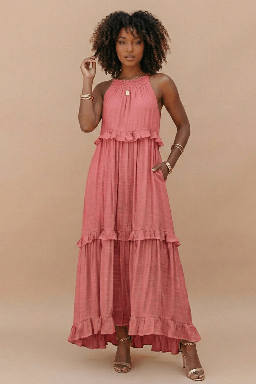 Women's Halter Neck Tiered Maxi Dress - Flowy Ruffle Hem Summer Dress with Pockets
