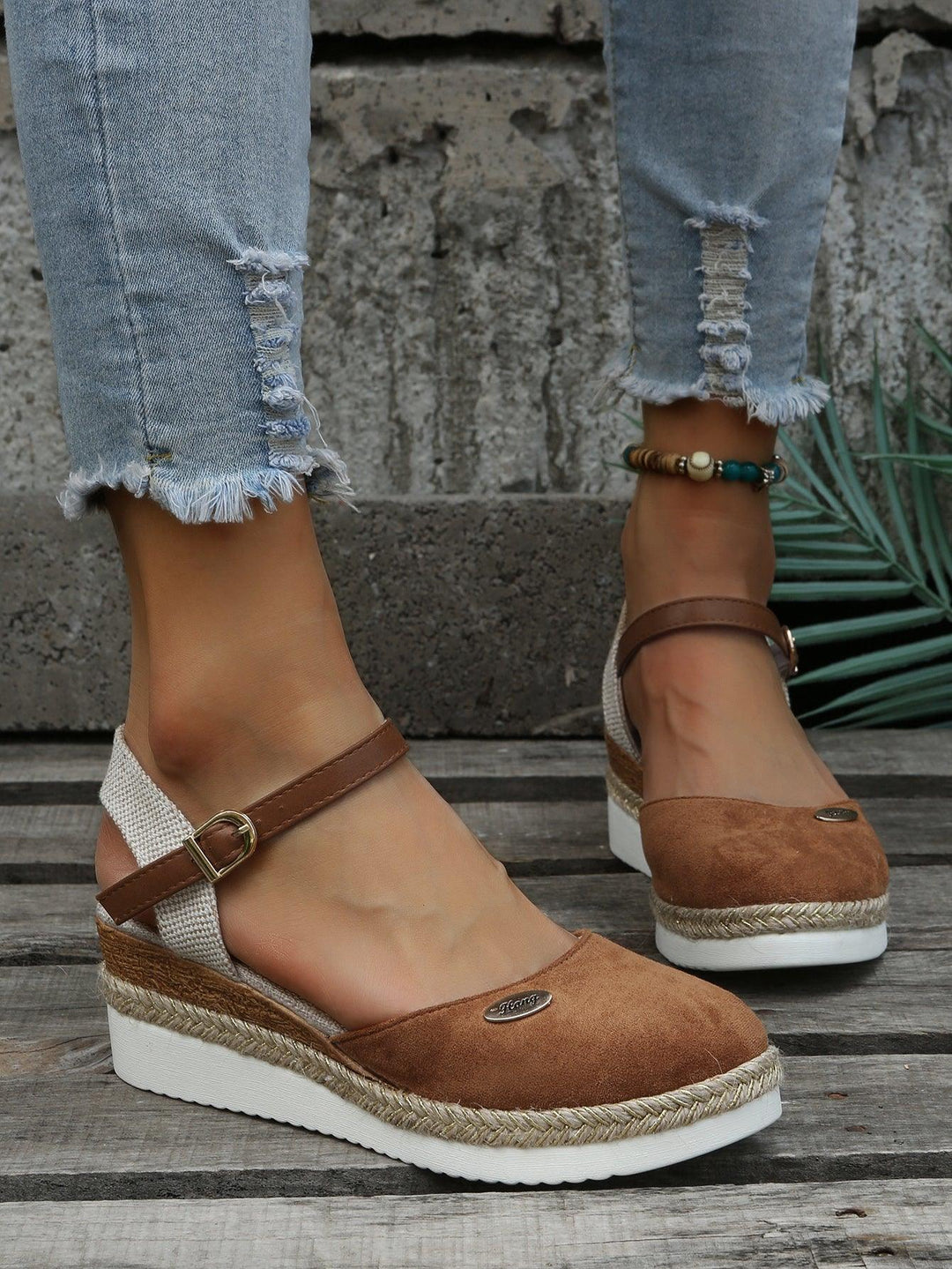 Ruby | Women's Closed Toe Platform Wedge Sandals