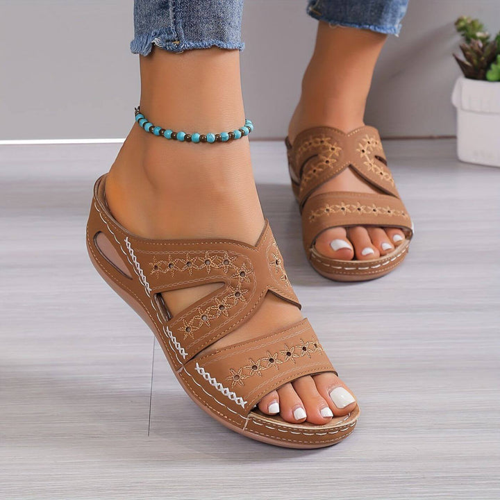 Soleva | Women's Wedge Mules with Walking Sandals Design