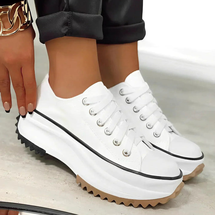 Robyn | Stylish Platform Women’s Trainers with Suede Upper