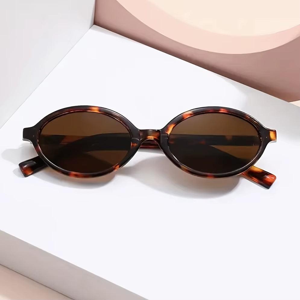 Demi | Women's Retro Oval Eyewear