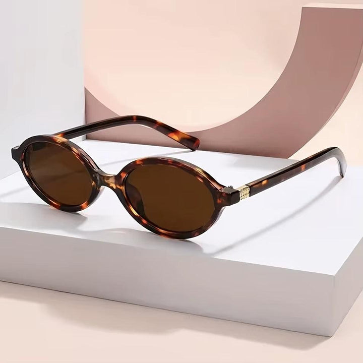 Demi | Women's Retro Oval Eyewear