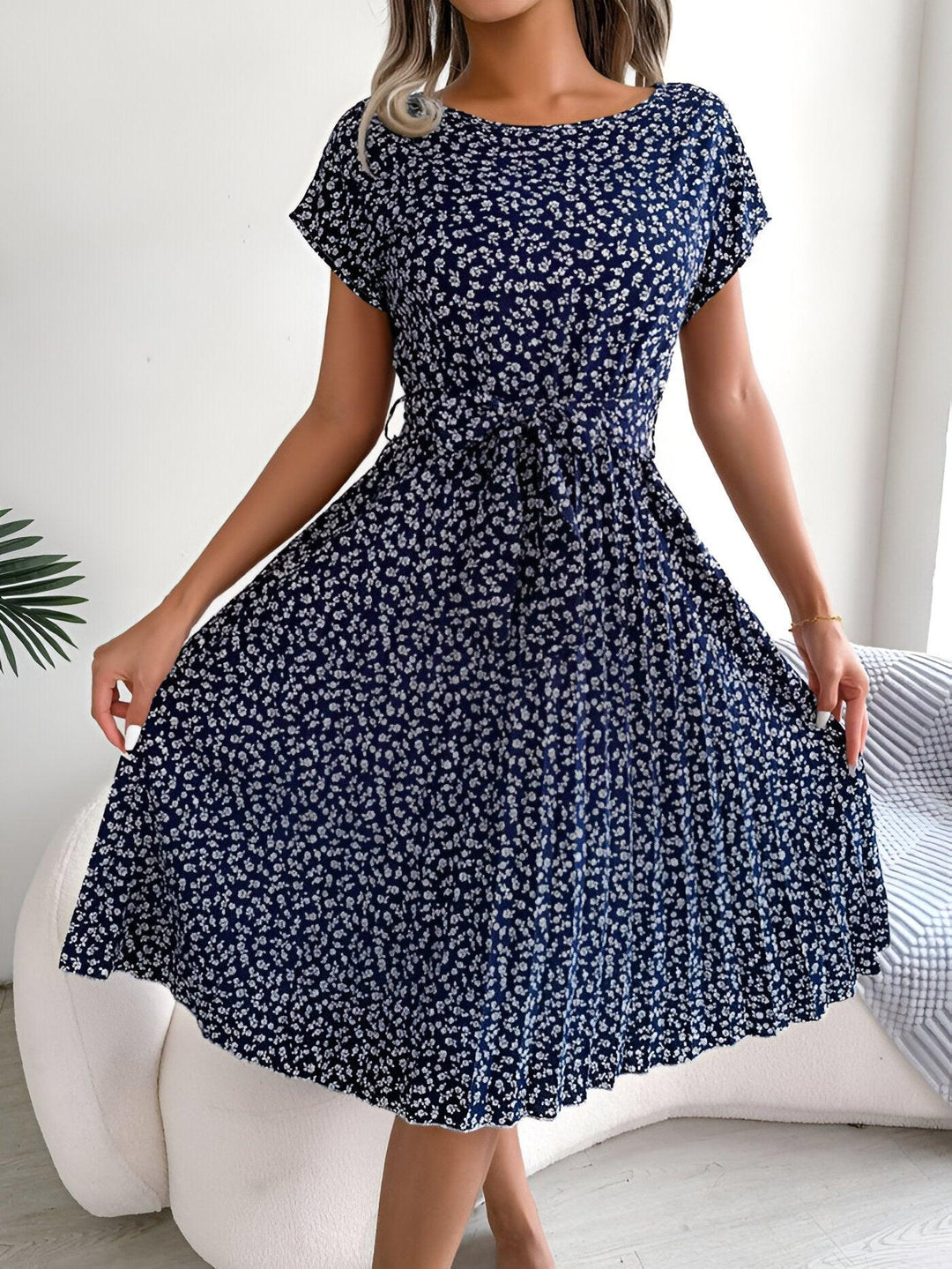 Women's Ditsy Floral Cap Sleeve Tie Waist Pleated Midi Dress